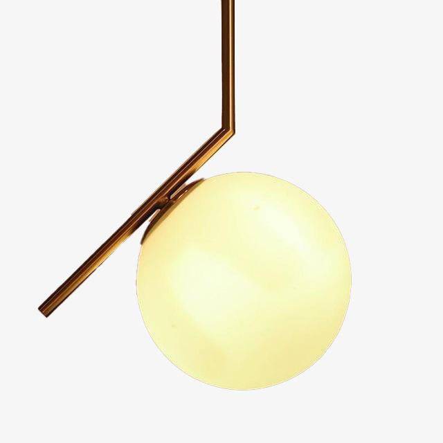 Pendente LED dourada com lâmpada esférica
