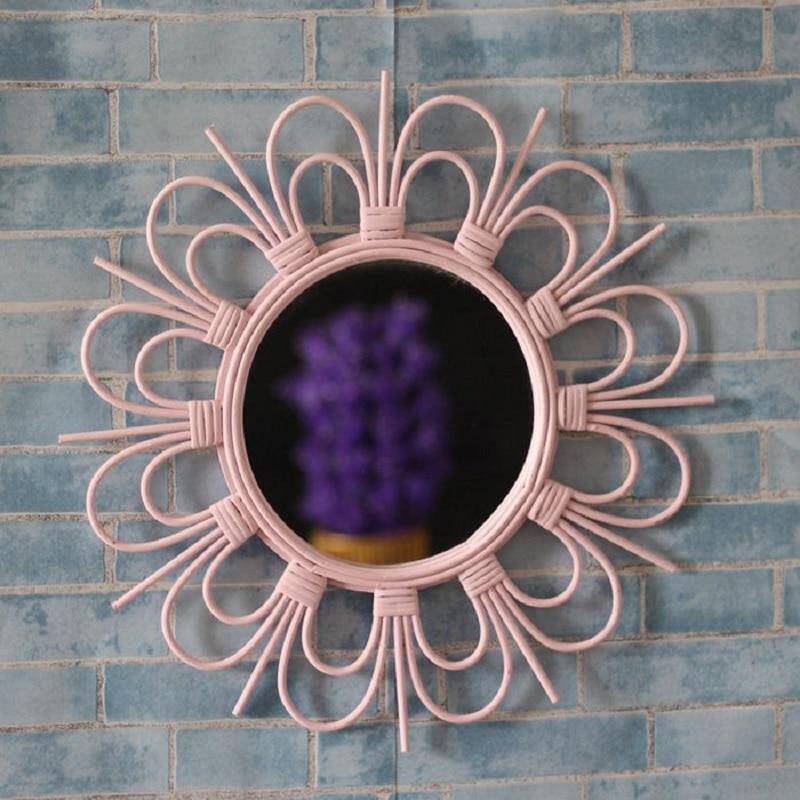 Espelho decorativo redondo de parede rosa em flor francesa