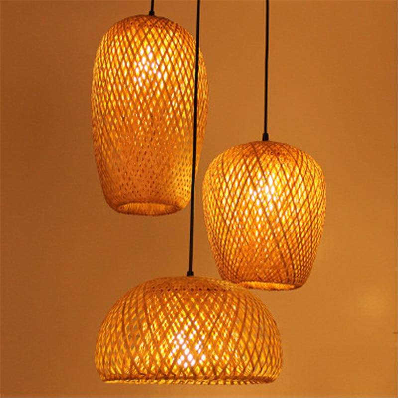 Luminária pendente com design de bambu arredondado em rattan