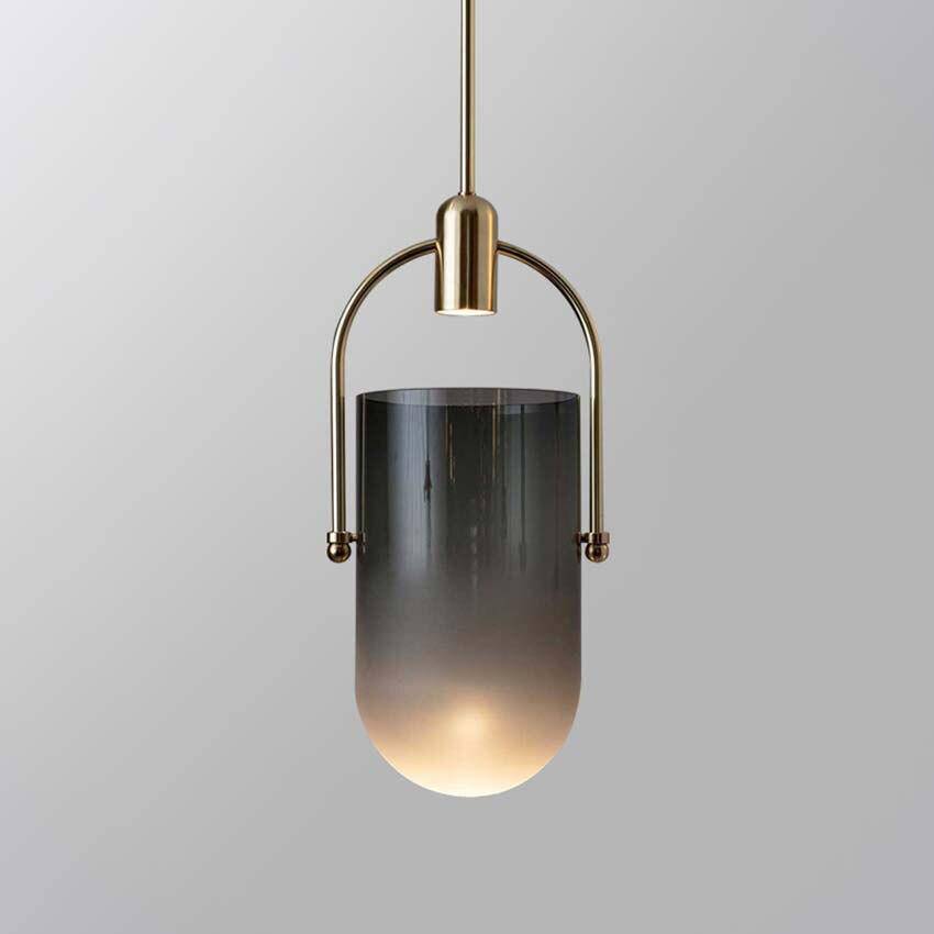 Luminária pendente de design em vidro iluminado e ponto dourado Moderno
