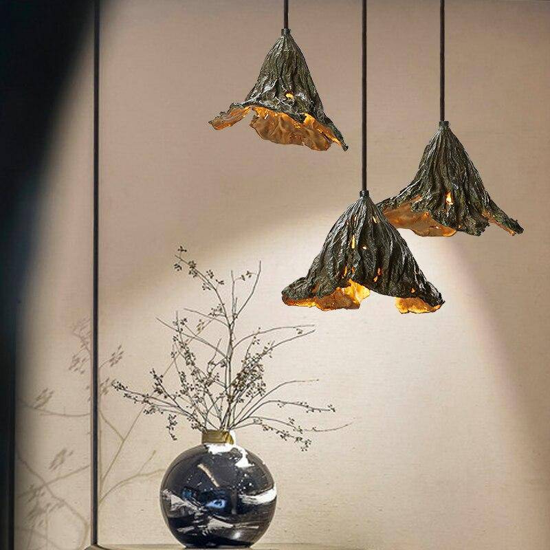Luz pendente com design de casca de folha de chá